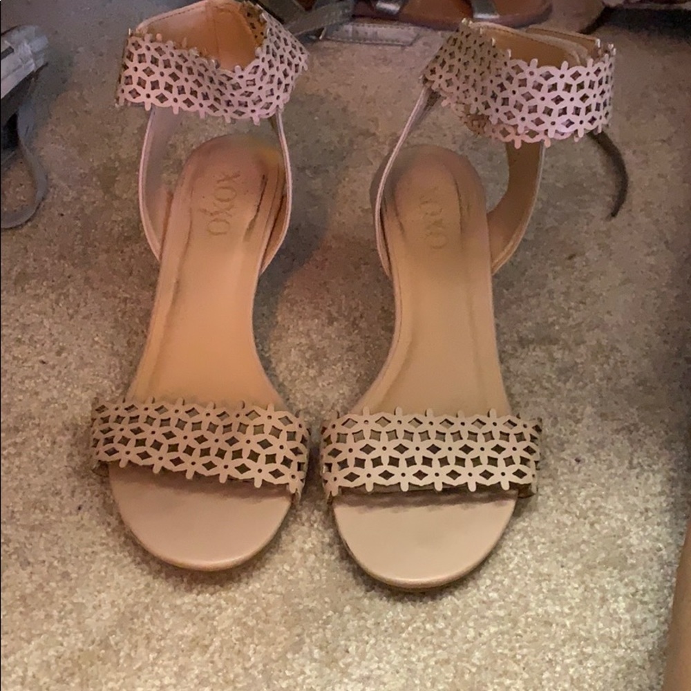 XOXO SANDALS